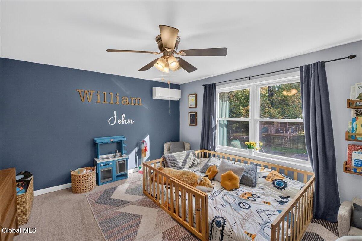 24 Pickering Lane Troy NY 12180
