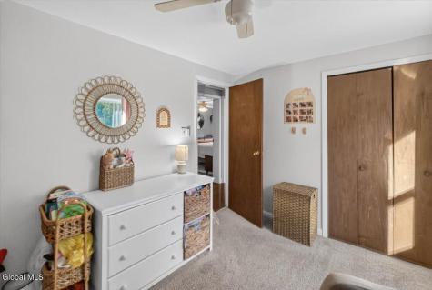 24 Pickering Lane Troy NY 12180