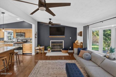 24 Pickering Lane Troy NY 12180
