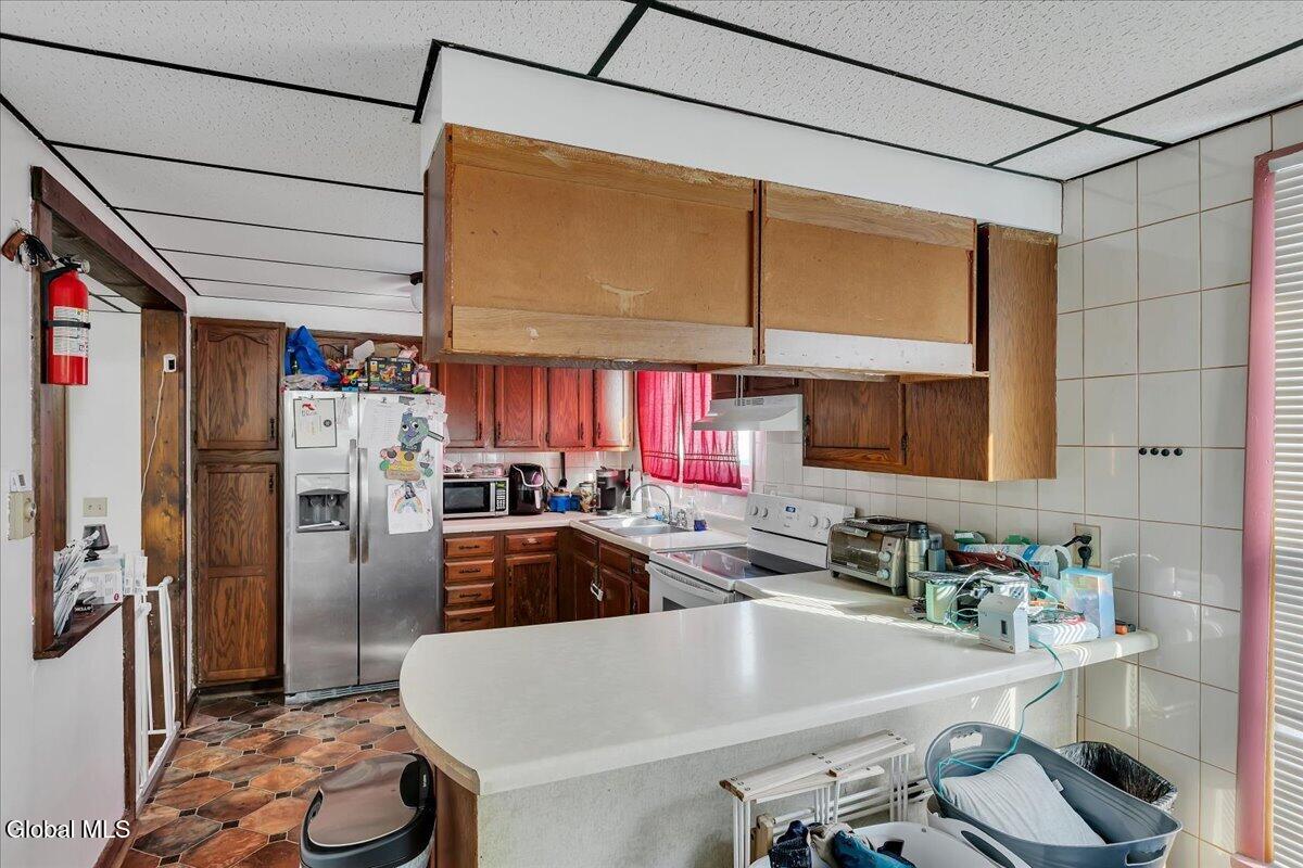 16 Billings Avenue Troy NY 12180