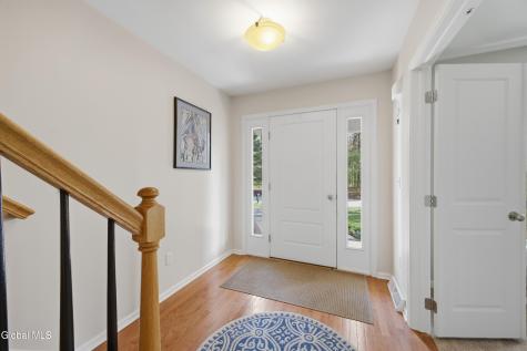8 Stafford Way Gansevoort NY 12831