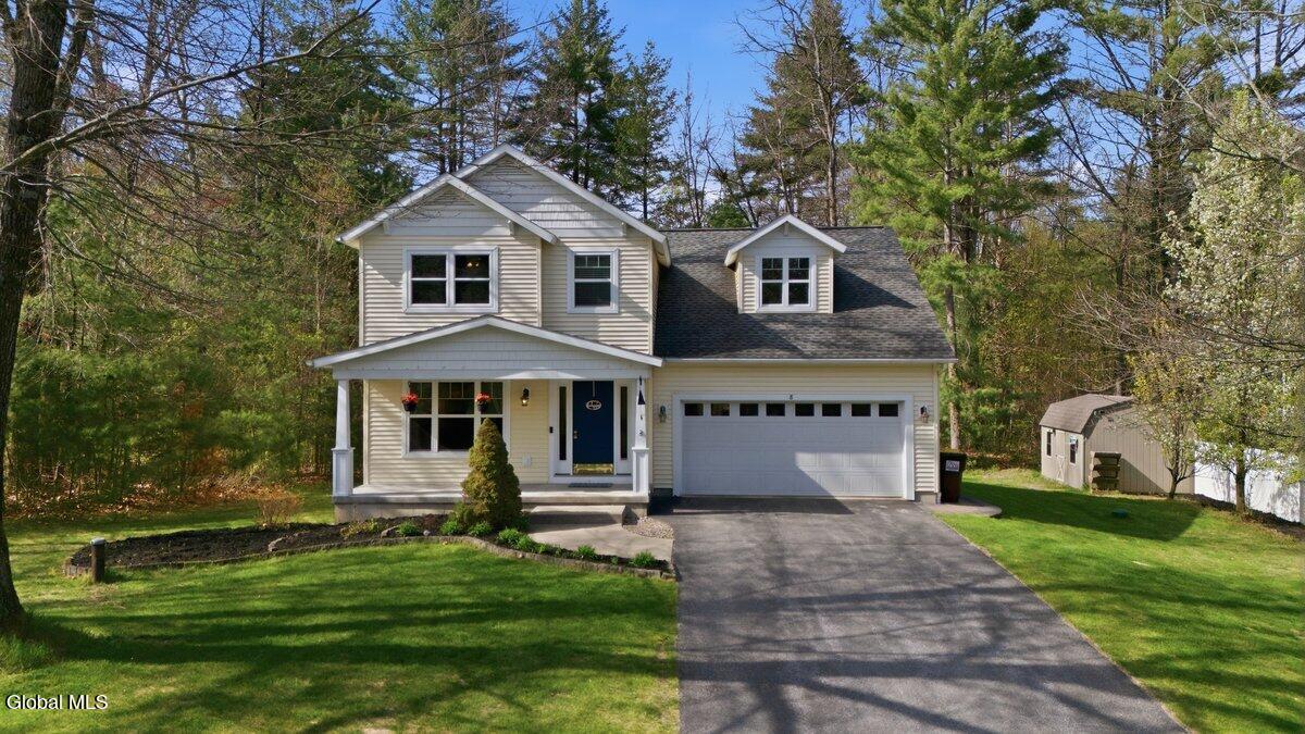 8 Stafford Way Gansevoort NY 12831