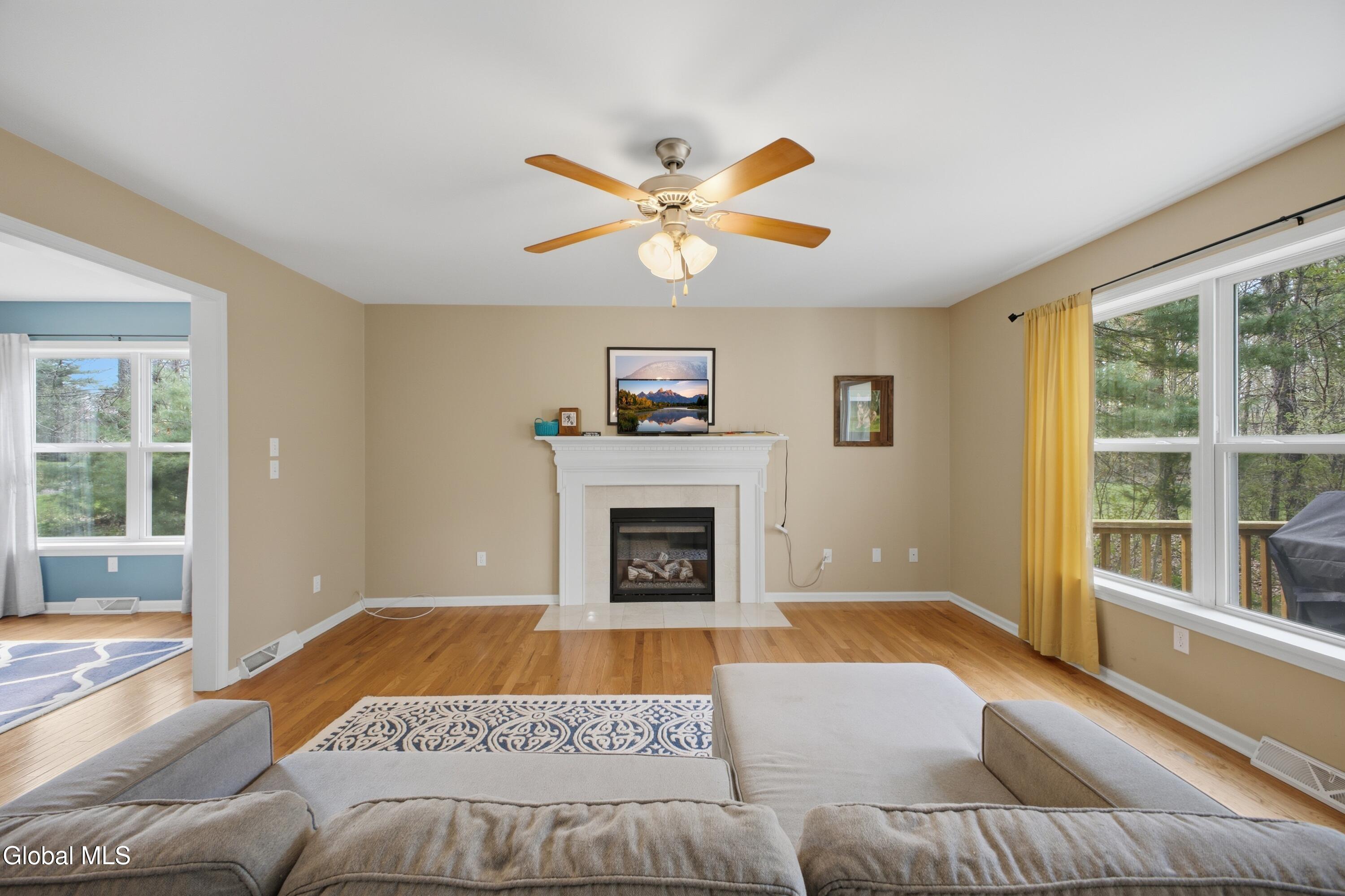 8 Stafford Way Gansevoort NY 12831
