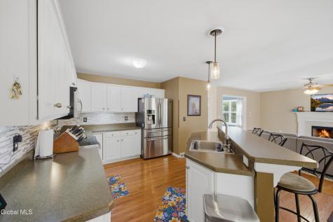 8 Stafford Way Gansevoort NY 12831