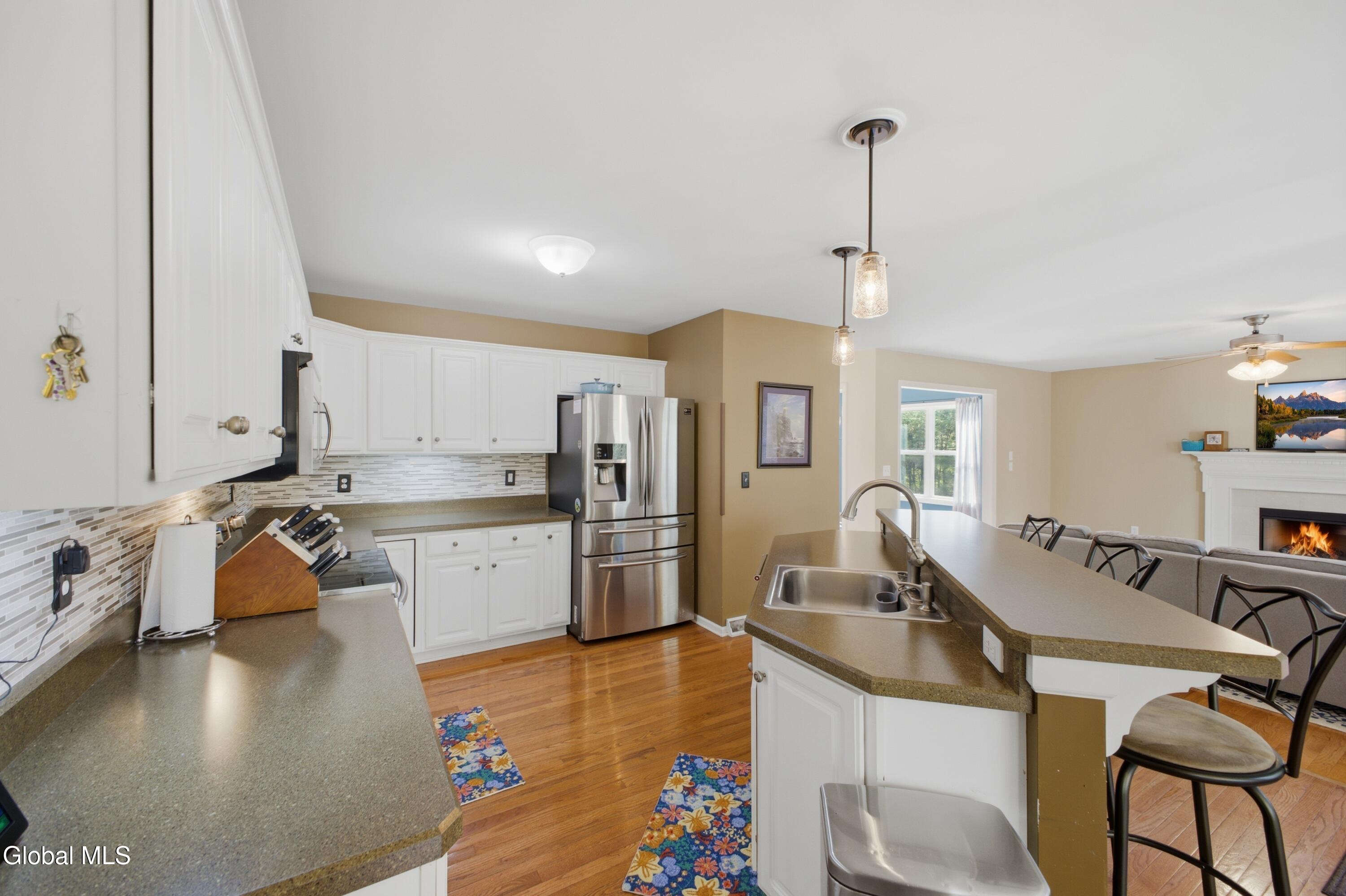 8 Stafford Way Gansevoort NY 12831