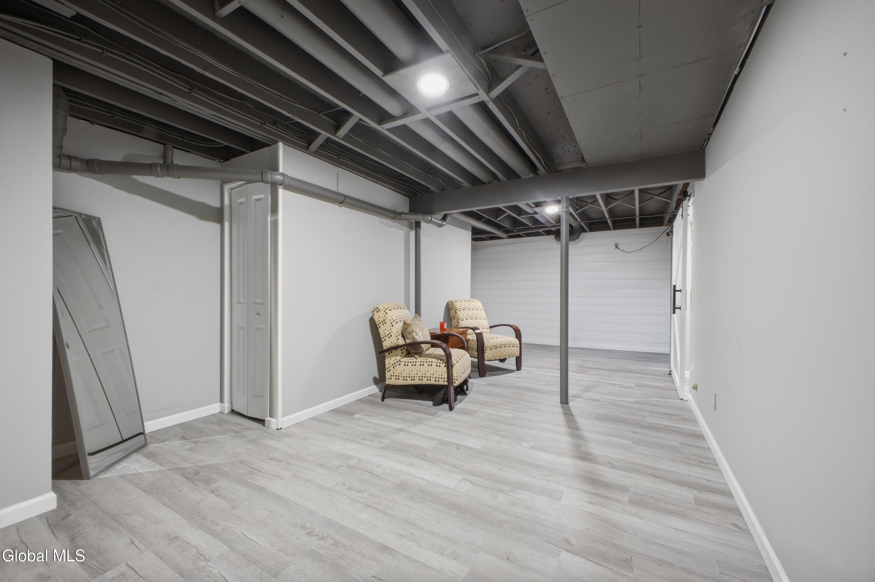 8 Stafford Way Gansevoort NY 12831