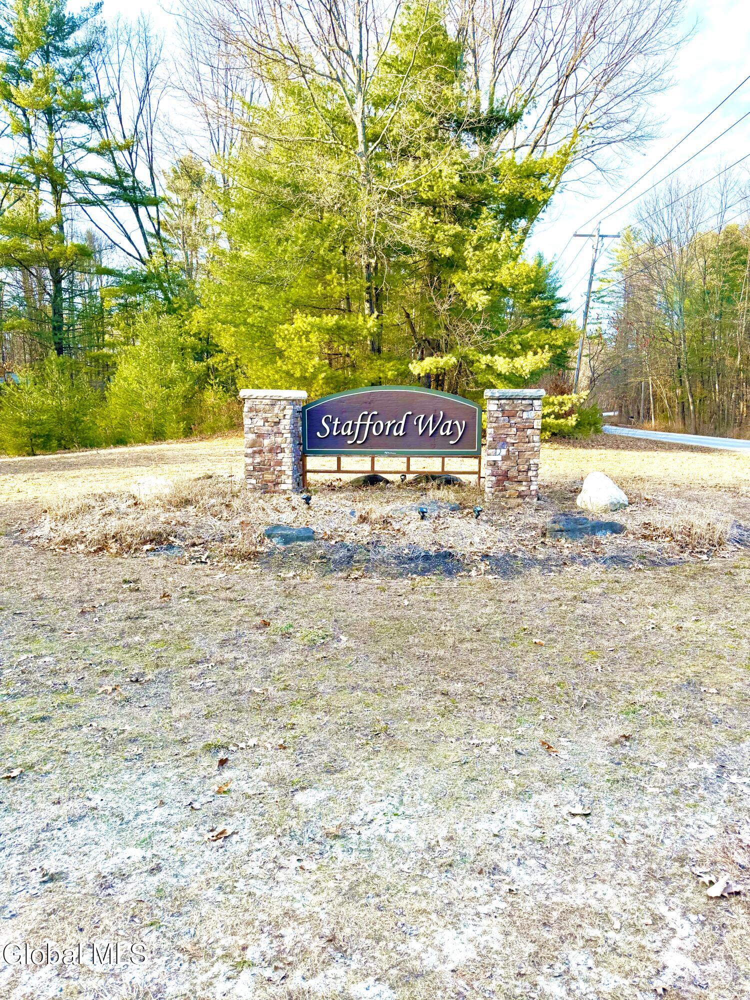 8 Stafford Way Gansevoort NY 12831