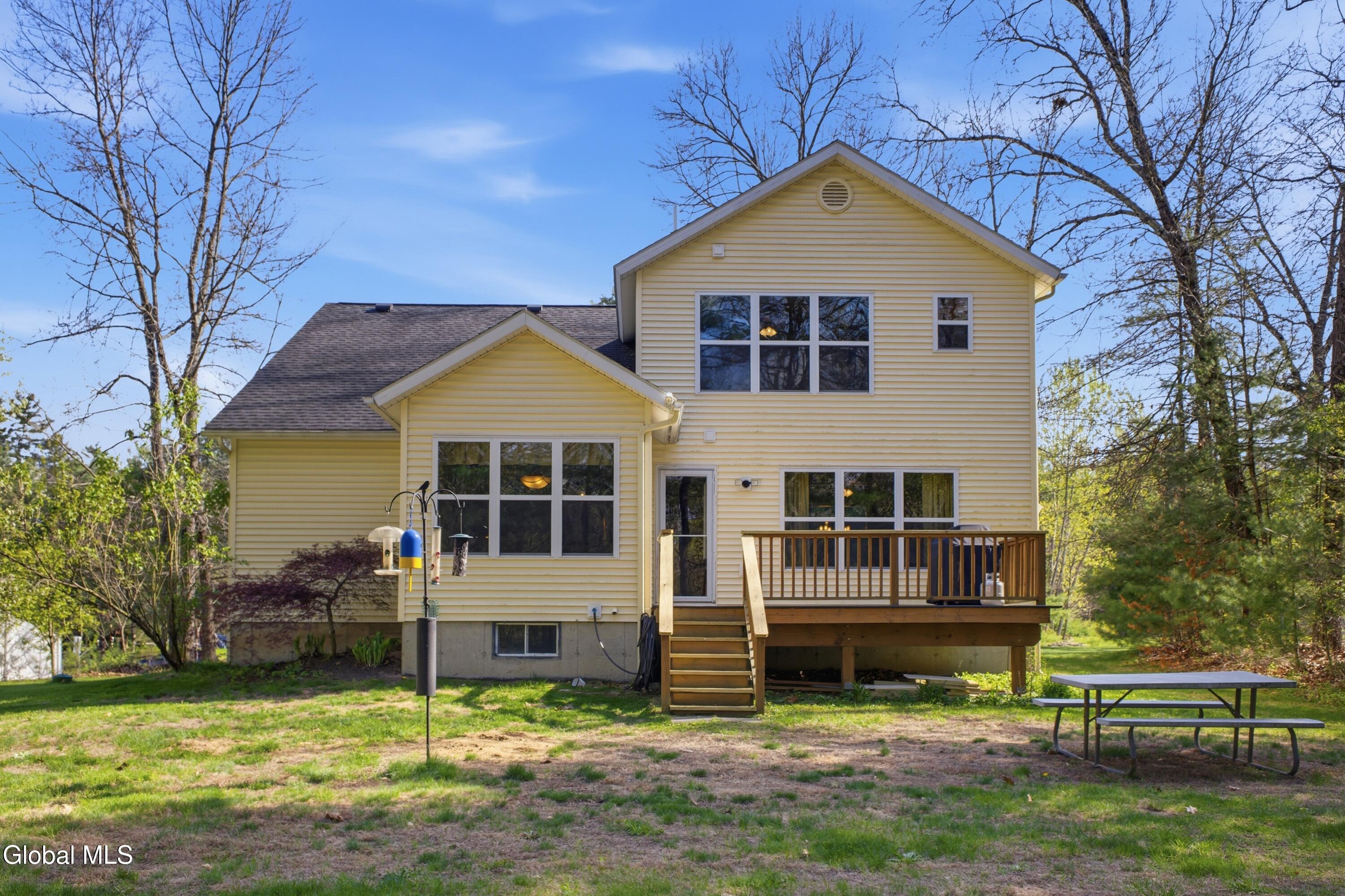 8 Stafford Way Gansevoort NY 12831