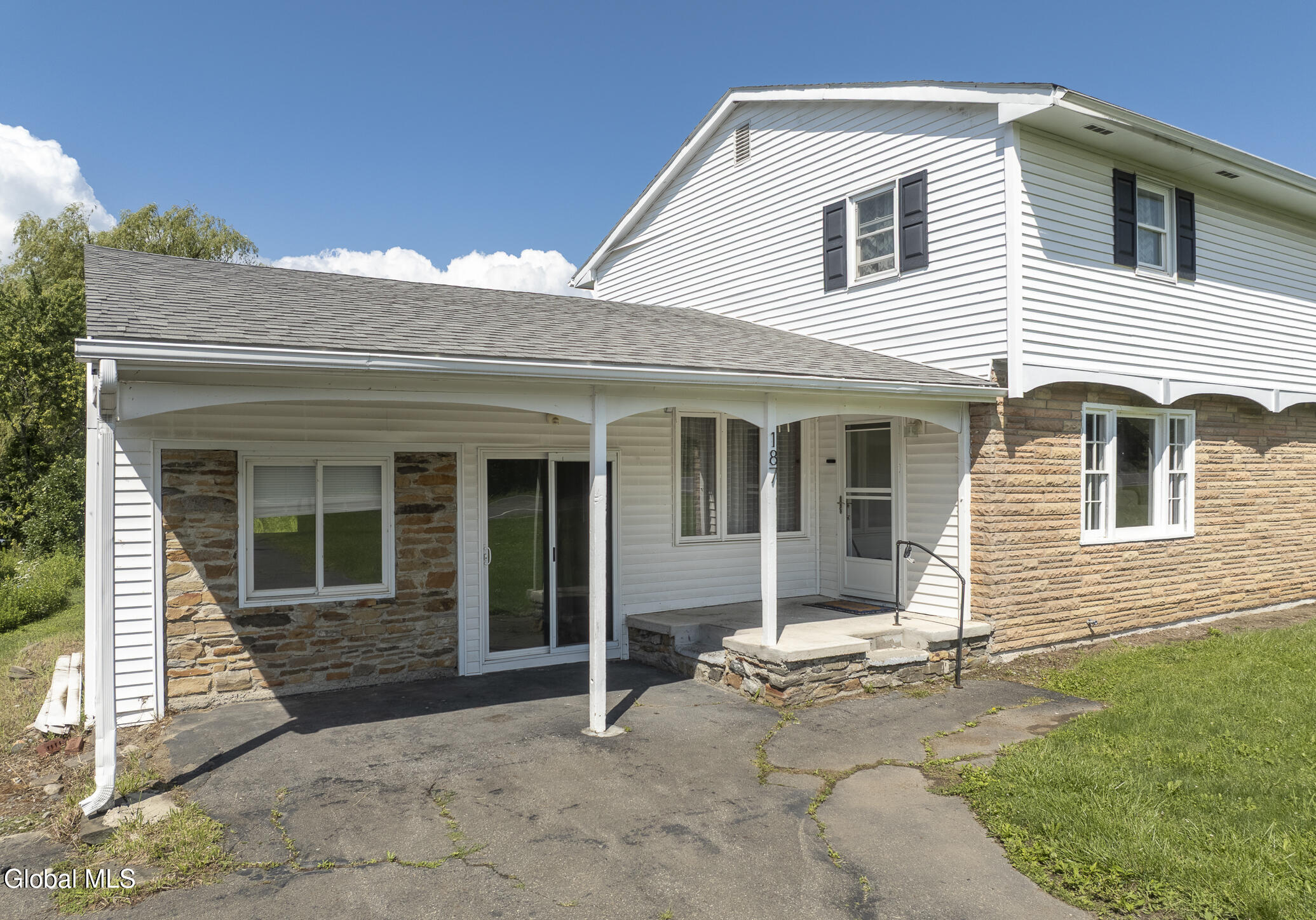 187 New York 9j Hudson NY 12534