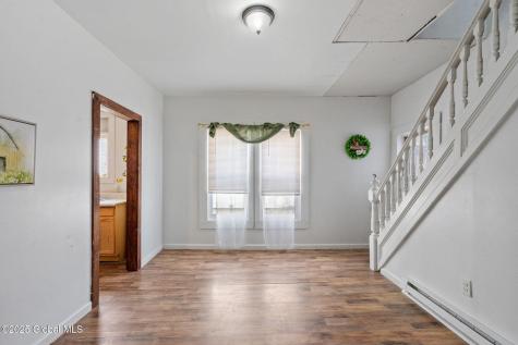 346 Locust Avenue Amsterdam NY 12010