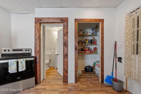 346 Locust Avenue Amsterdam NY 12010