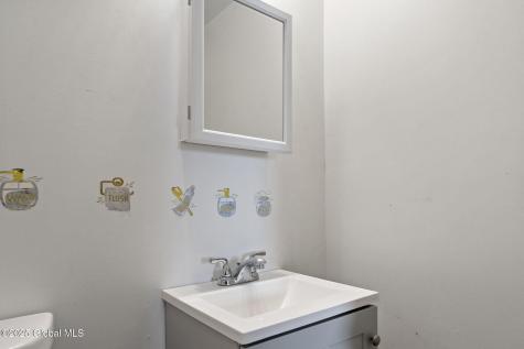 346 Locust Avenue Amsterdam NY 12010