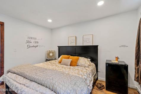 346 Locust Avenue Amsterdam NY 12010