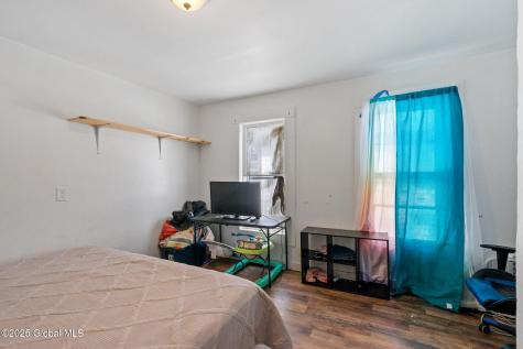 346 Locust Avenue Amsterdam NY 12010