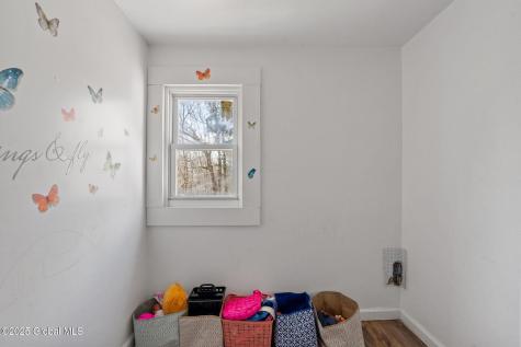 346 Locust Avenue Amsterdam NY 12010