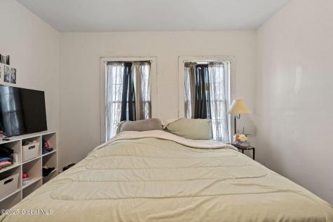 346 Locust Avenue Amsterdam NY 12010