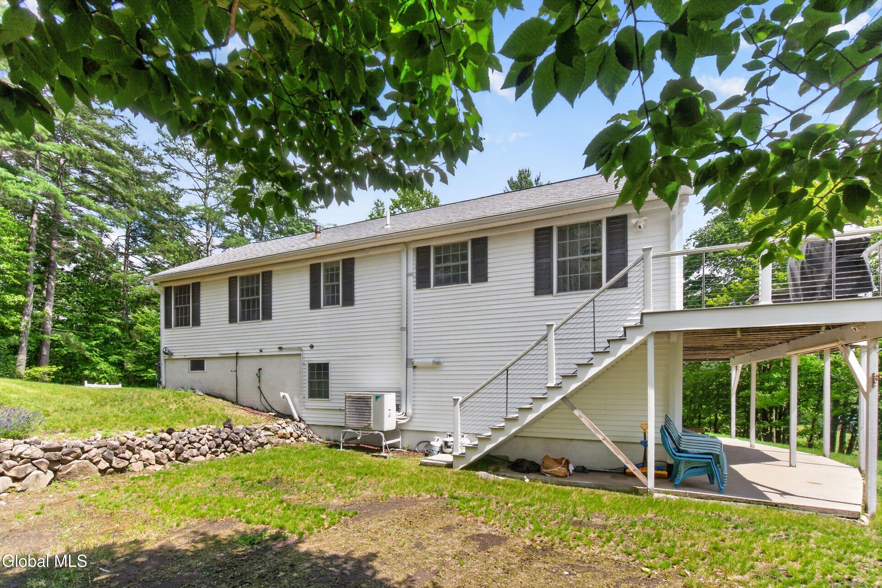 99 Kings Road Corinth NY 12822