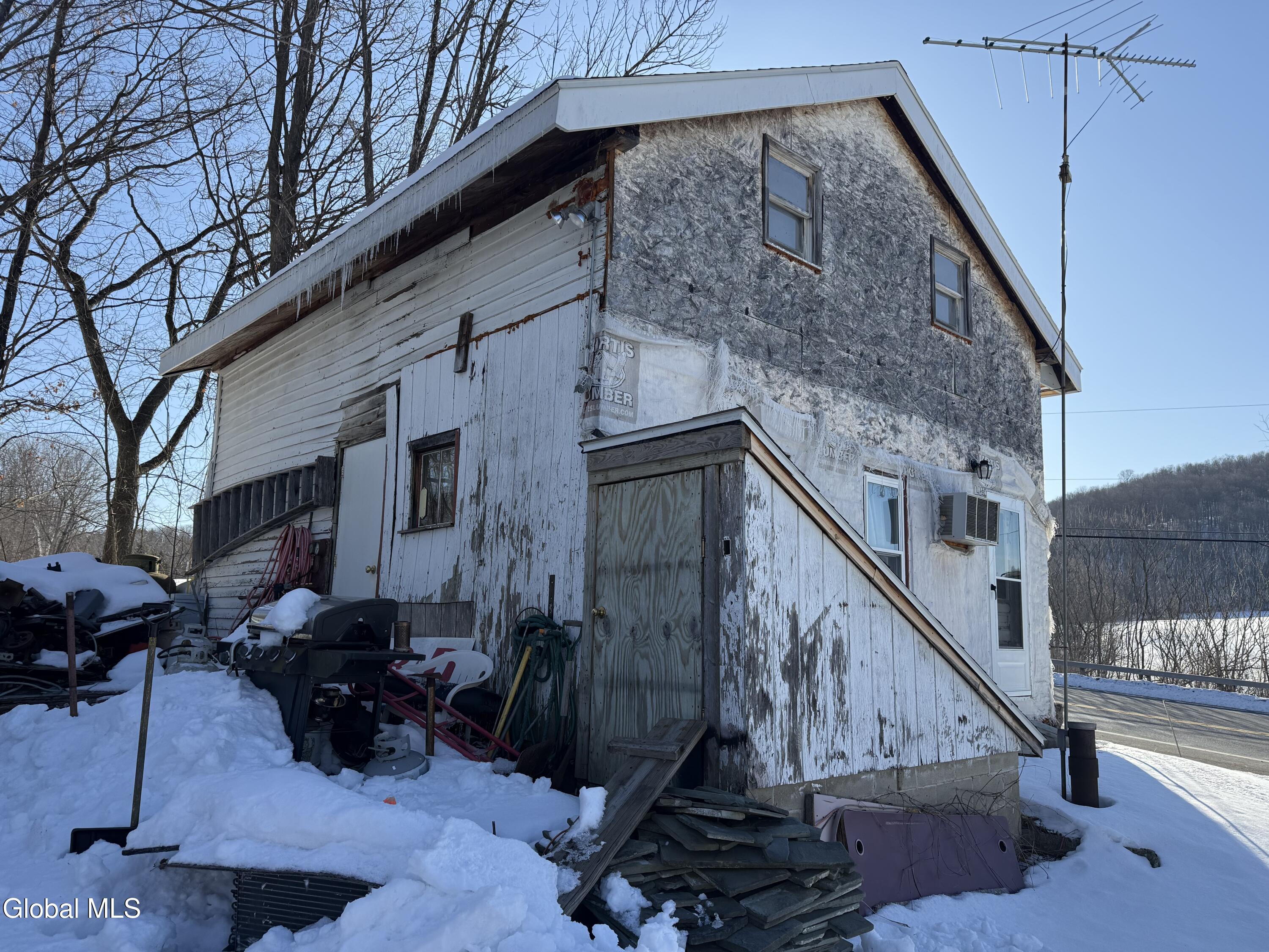 5021 State Route 149 Hartford NY 12838