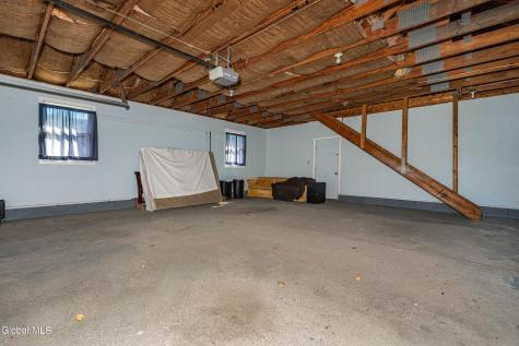 113 Diane Lane Troy NY 12182