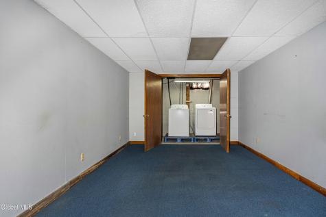 113 Diane Lane Troy NY 12182