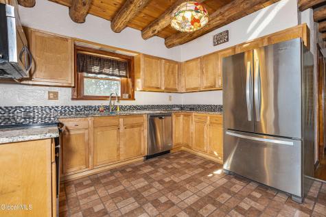 113 Diane Lane Troy NY 12182