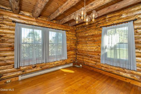 113 Diane Lane Troy NY 12182