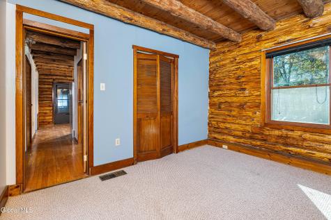 113 Diane Lane Troy NY 12182
