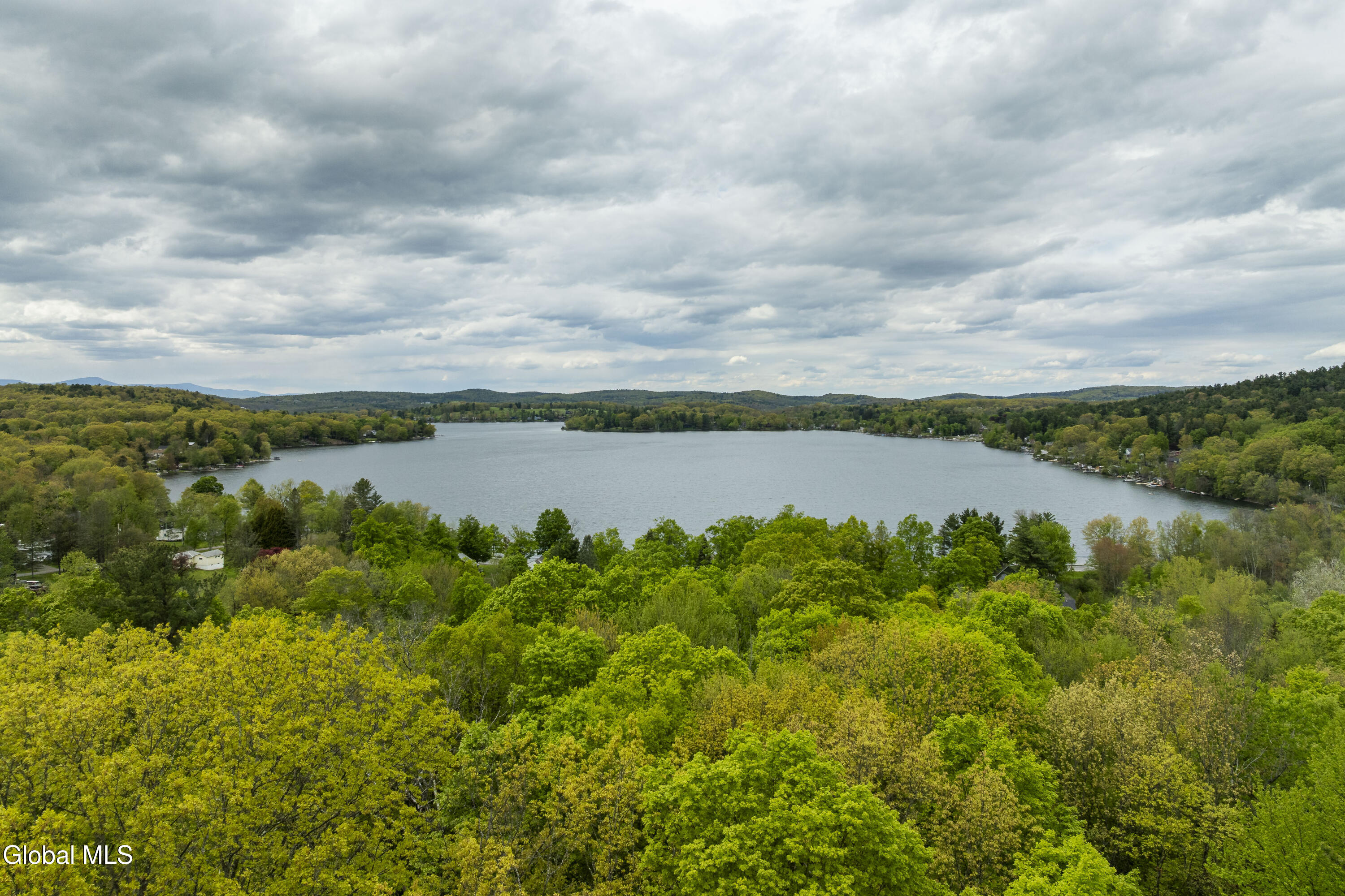 1 Van Bueran Drive Hillsdale NY 12529