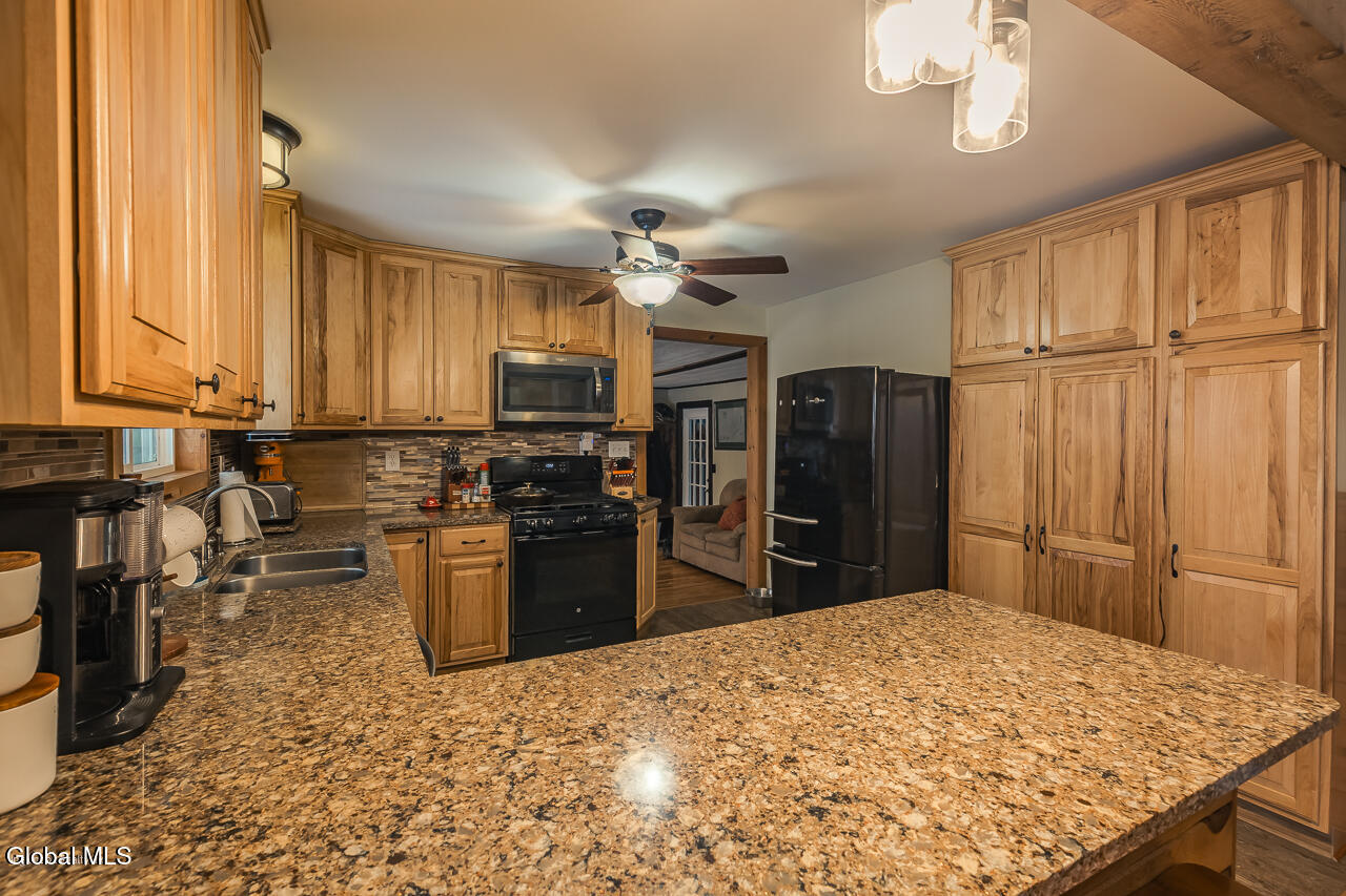 1302 County Highway 107 Fort Johnson NY 12070