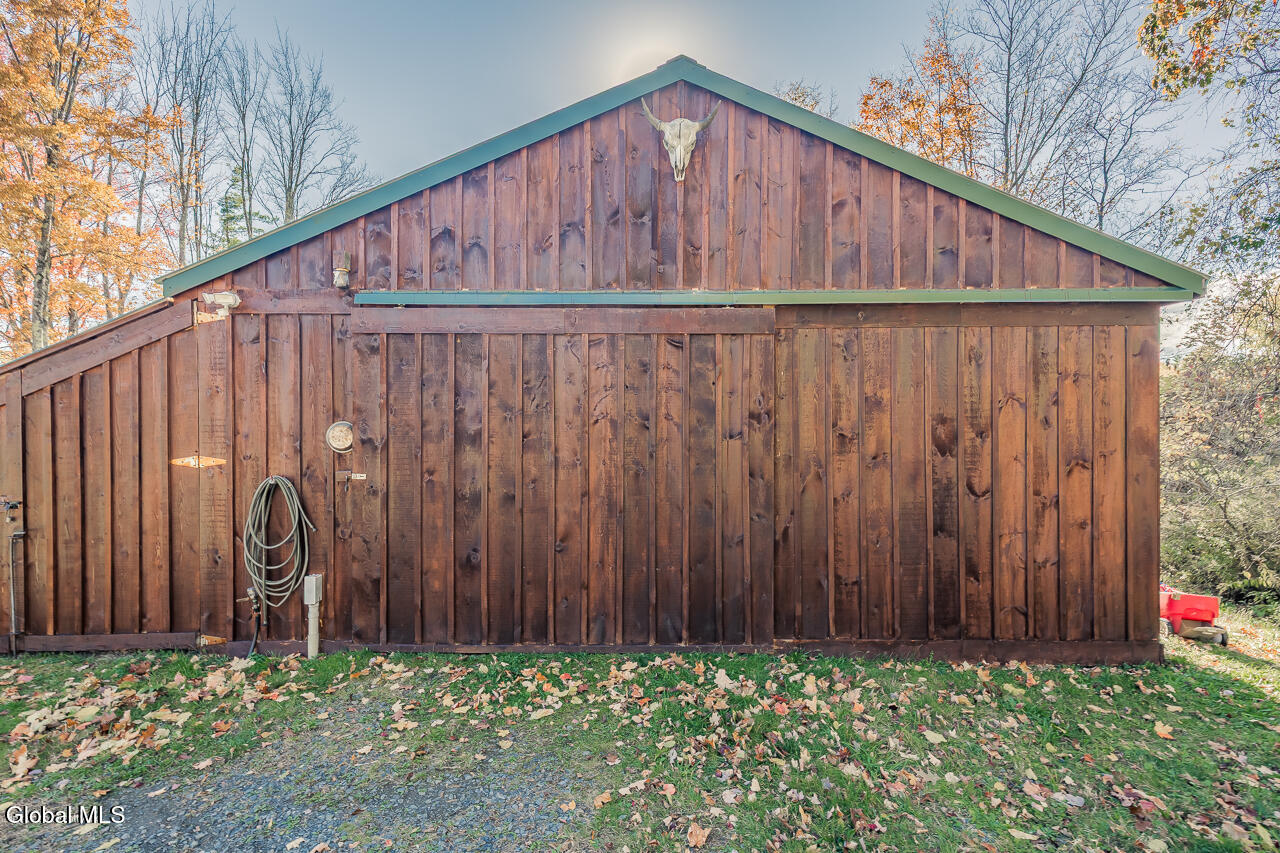 1302 County Highway 107 Fort Johnson NY 12070