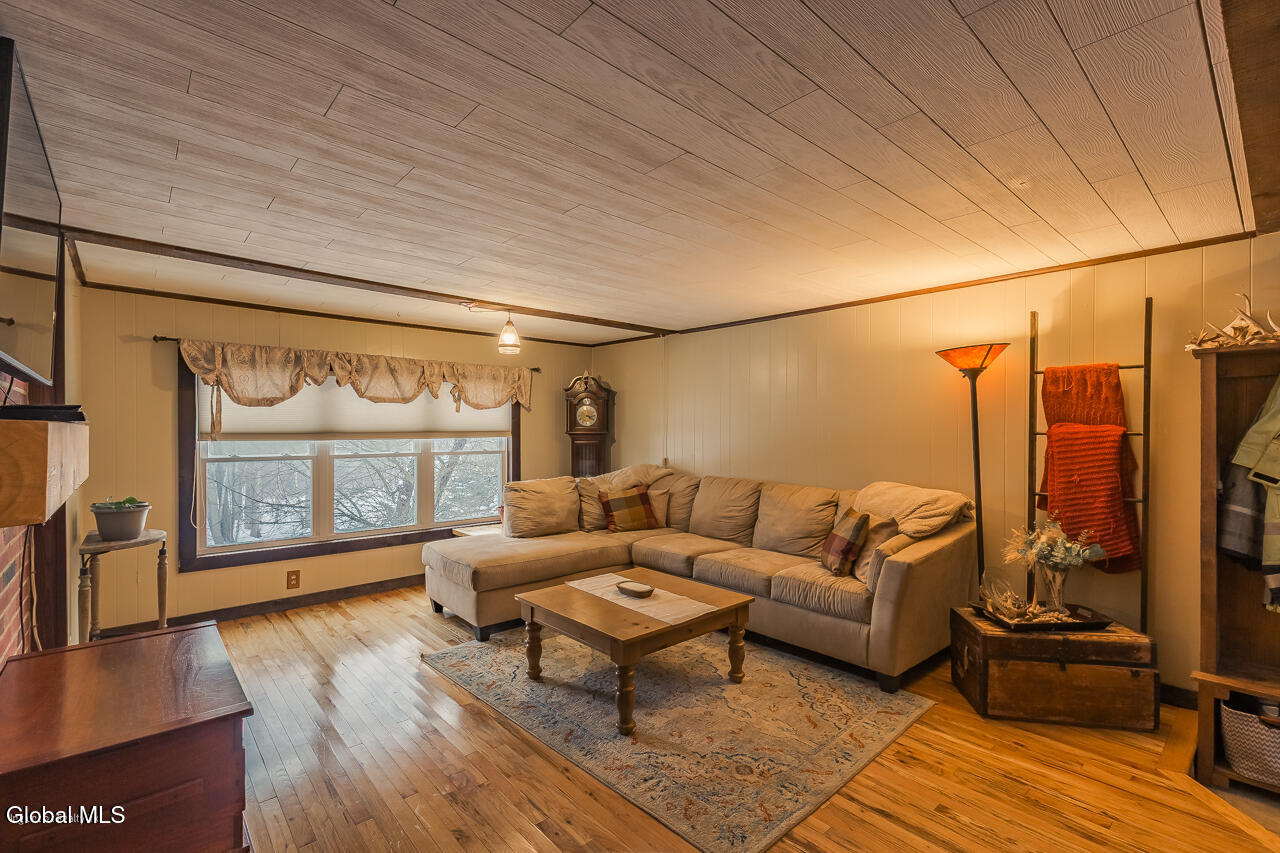 1302 County Highway 107 Fort Johnson NY 12070