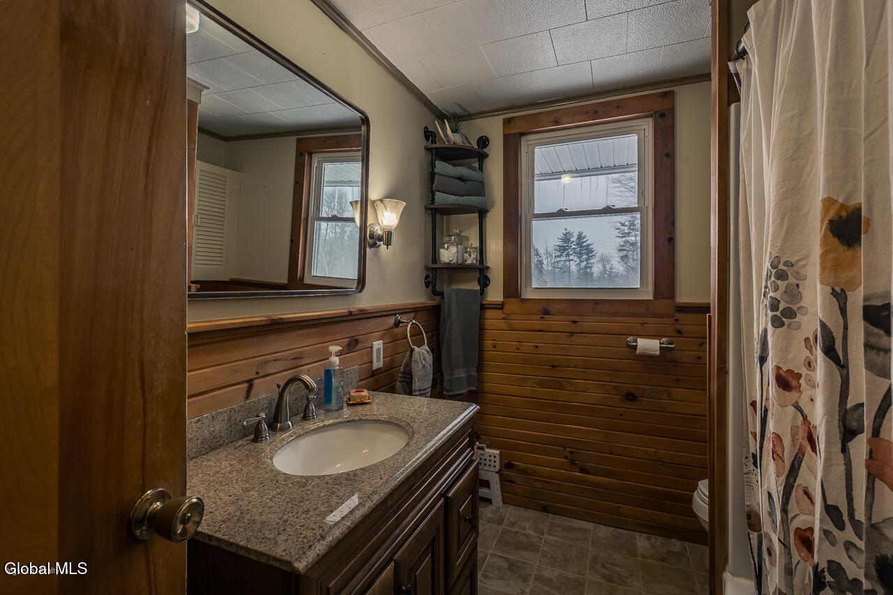 1302 County Highway 107 Fort Johnson NY 12070