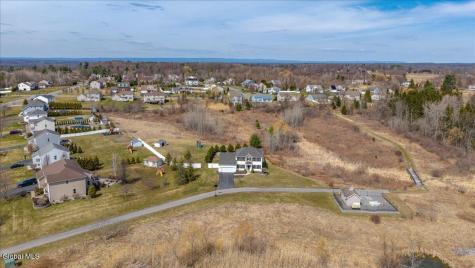 7 Rolling Hills Drive Mechanicville NY 12118