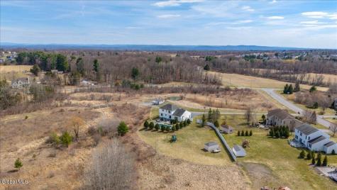7 Rolling Hills Drive Mechanicville NY 12118