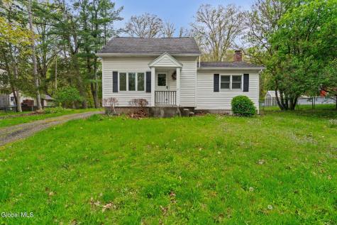 633 Fillmore Avenue Niskayuna NY 12304