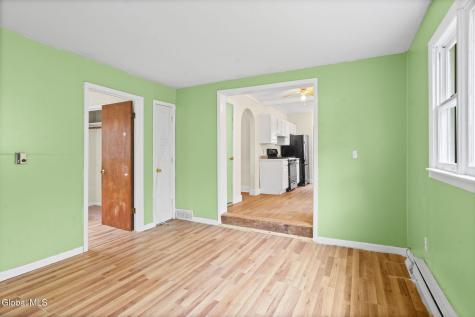 633 Fillmore Avenue Niskayuna NY 12304