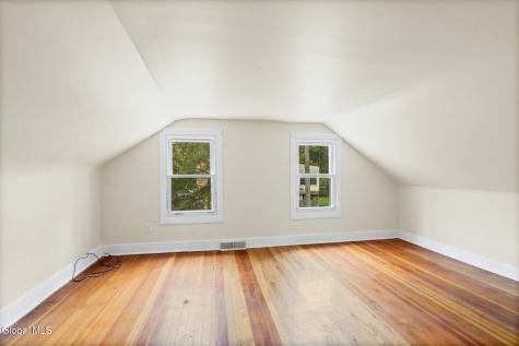 633 Fillmore Avenue Niskayuna NY 12304