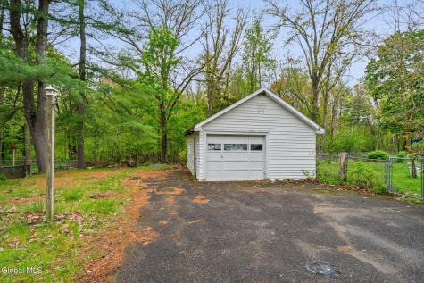 633 Fillmore Avenue Niskayuna NY 12304