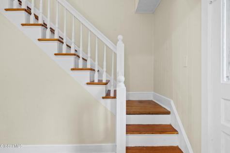 633 Fillmore Avenue Niskayuna NY 12304