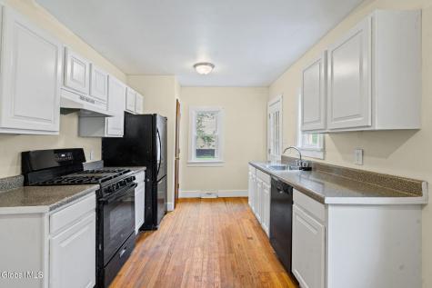 633 Fillmore Avenue Niskayuna NY 12304