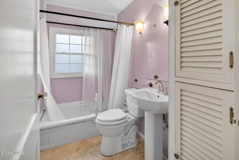 39 Orlando Avenue Albany NY 12203