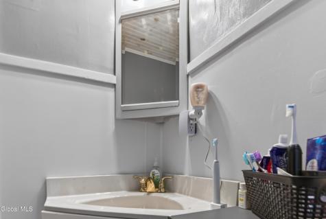 15 Pearl Street Gloversville NY 12078
