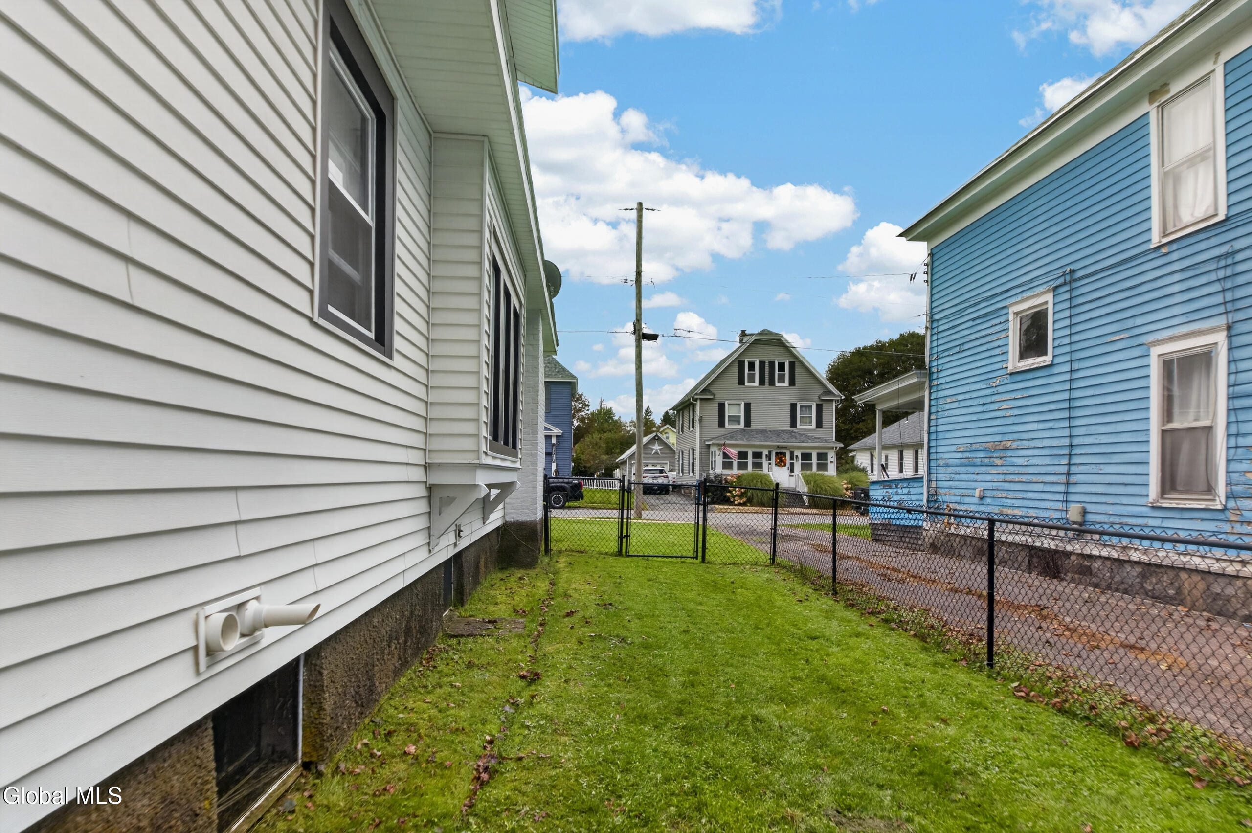15 Pearl Street Gloversville NY 12078