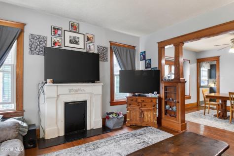 15 Pearl Street Gloversville NY 12078