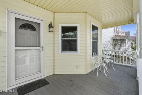 129 Sanders Avenue Scotia NY 12302