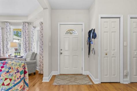 129 Sanders Avenue Scotia NY 12302