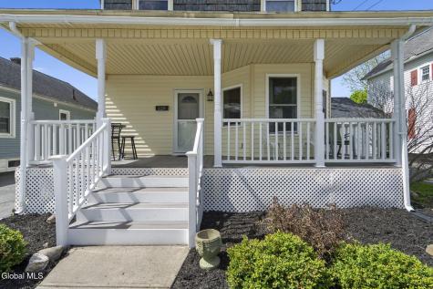 129 Sanders Avenue Scotia NY 12302