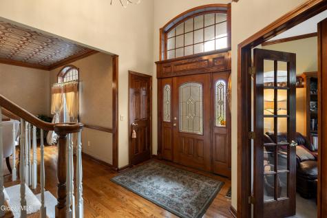 34 Devonshire Way Halfmoon NY 12065