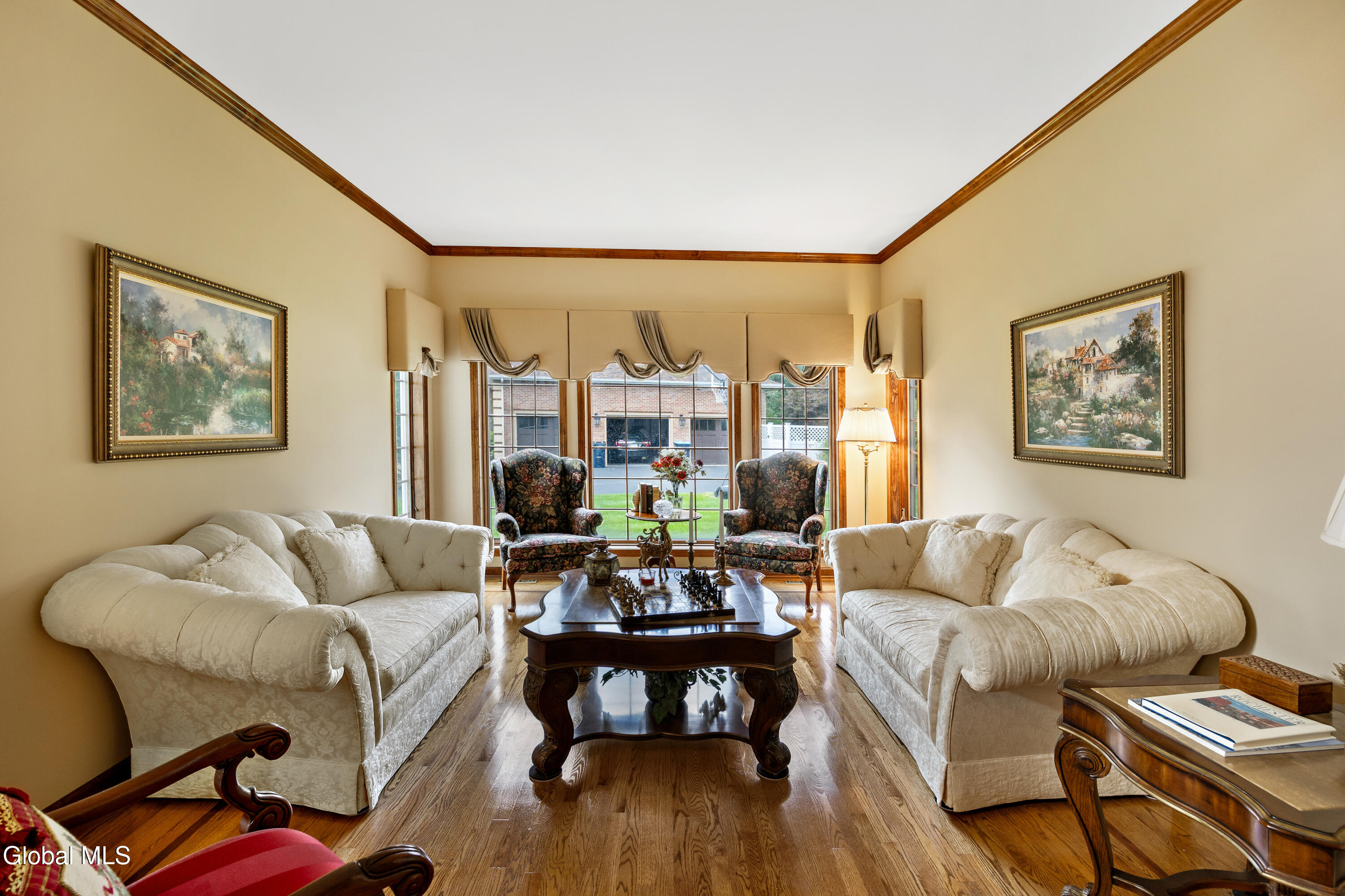34 Devonshire Way Halfmoon NY 12065