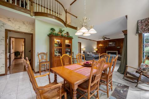 34 Devonshire Way Halfmoon NY 12065